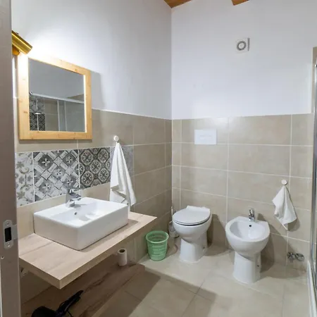 Maison De Curtis 3* Policastro Bussentino